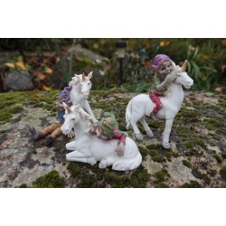 96163 QUATRE FIGURINE TROLL ELFE PIXIE AVEC LICORNE PIXIES FARFADET DERNIER