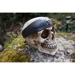 67074 FIGURINE CRANE  PIRATE CARAIBES TETE DE MORT GOTHIQUE SKULL GOTH  CRANIO