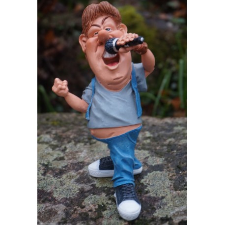 01477031 FIGURINE STATUETTE CHANTEUR  STAR  HUMOUR CARICATURE HUMORISTIQUE  