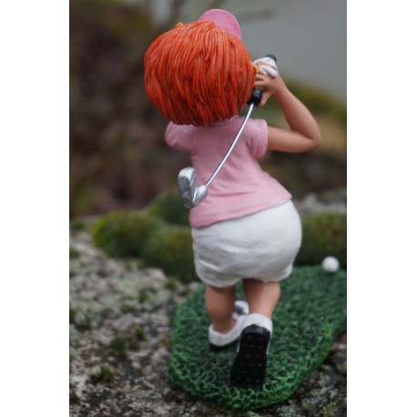 815.9781 FIGURINE METIER CARICATURE GOLFEUSE  GOLF COLLECTION  GREEN PUTT PROMO