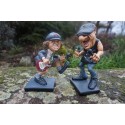 841.2383 B  2 FIGURINE  CARICATURE BRIAN JOHNSON ANGUS YOUNG   ACDC  MUSIQUE