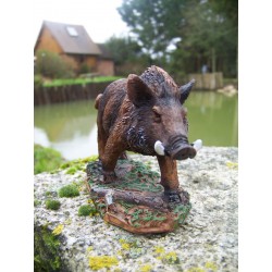 NA0637 FIGURINE STATUETTE SANGLIER GIBIER CHASSE A COURS
