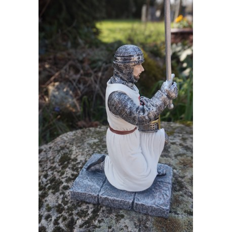 HF1690 FIGURINE TEMPLIER MEDIEVAL AGENOUILLE HISTOIRE CHATEAU CHEVALIER 15 CM