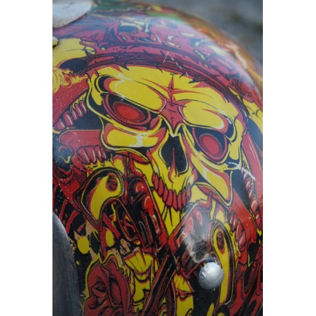 67109 TETE MORT  FIGURINE  CRANE   CASQUE  MOTO   HEROIC FANTASY  GOTHIQUE SKULL