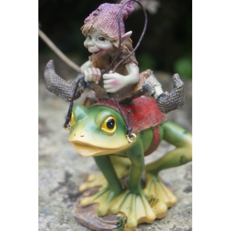 97121 D FIGURINE TROLL ELFE SUR  GRENOUILLE  ANIMAUX  PIXIE ELFE  PIXIES 