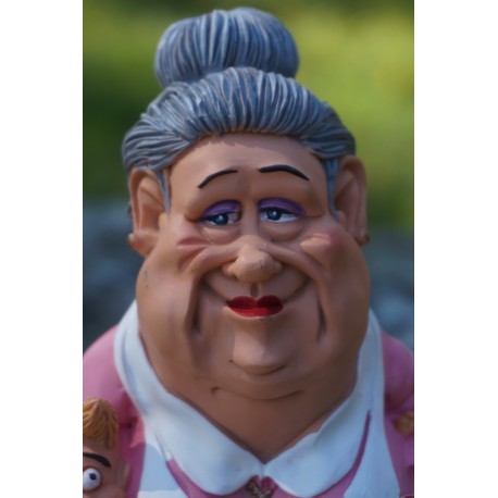 01477050  FIGURINE METIER CARICATURE MAMIE MAMY  GRAND MERE  FUNNY  COLLECTION