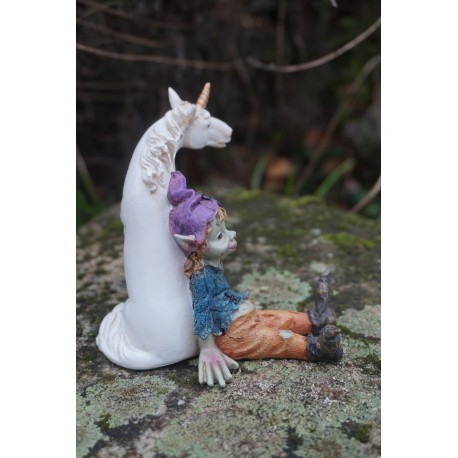 96163 D FIGURINE TROLL ELFE PIXIE AVEC LICORNE PIXIES FARFADET
