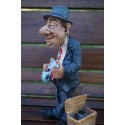 01499692 FIGURINE STATUETTE VENDEUR AMBULANT MARCHER FOIRE  HUMOUR CARICATURE   