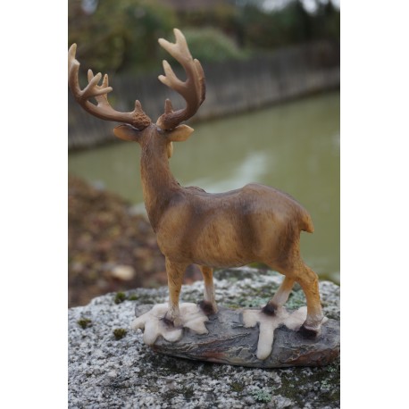 NA0666   FIGURINE  STATUETTE CERF CHASSE  A COURS FORET  ANIMAL