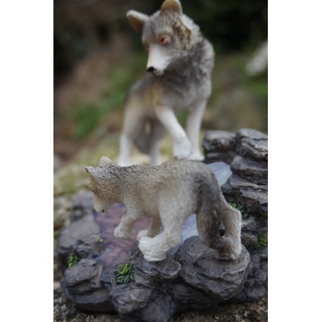 MO0546  FIGURINE STATUETTE  FAMILLE   LOUP   ANIMAL SAUVAGE